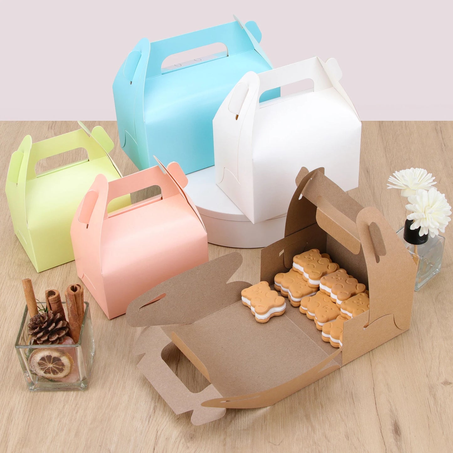 Cardboard gift cake box